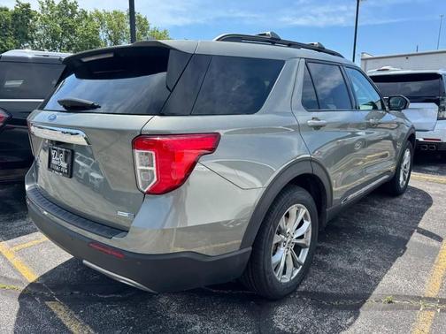 SILVER SPRUCE METALLIC 2020 Ford Explorer XLT