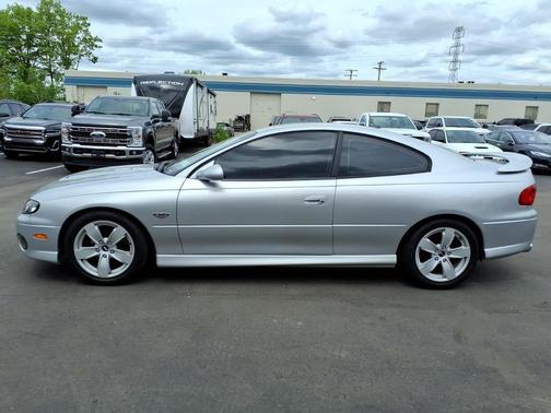 Quicksilver Metallic 2005 Pontiac GTO Base