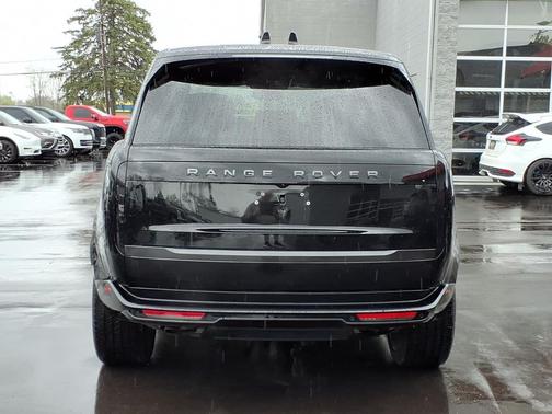 Black 2026 Land Rover Range Rover P530 Autobiography