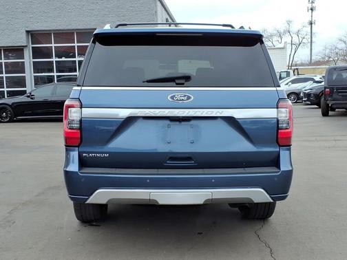 Blue Metallic 2020 Ford Expedition Platinum