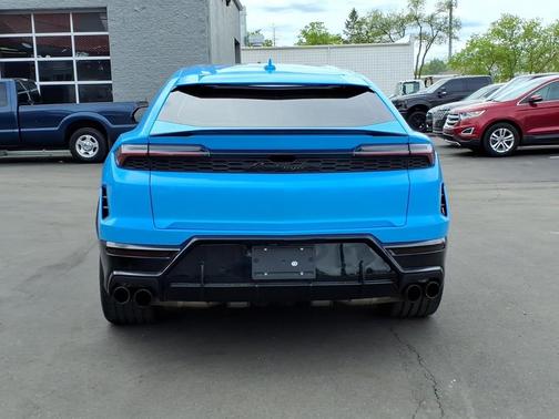 Blue 2025 Lamborghini Urus SE