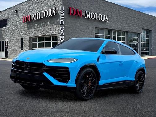 Blue 2025 Lamborghini Urus SE