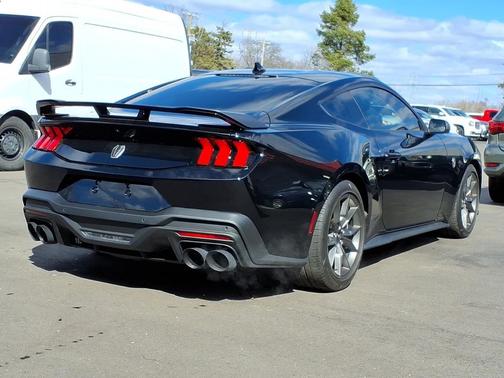 2024 Ford Mustang Dark Horse Fastback