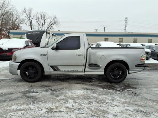 2002 Ford F-150 Lightning