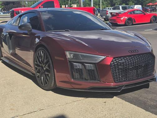Black Metallic 2018 Audi R8 5.2 V10 plus