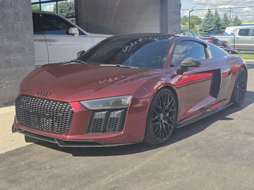 Black Metallic 2018 Audi R8 5.2 V10 plus