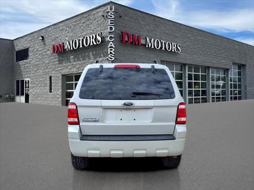 2009 Ford Escape XLT