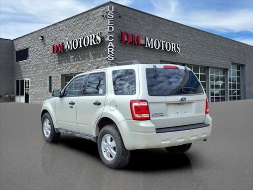 2009 Ford Escape XLT