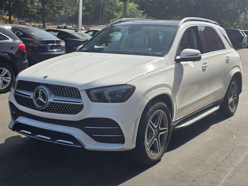 Polar White 2022 Mercedes-Benz GLE 450 4MATIC
