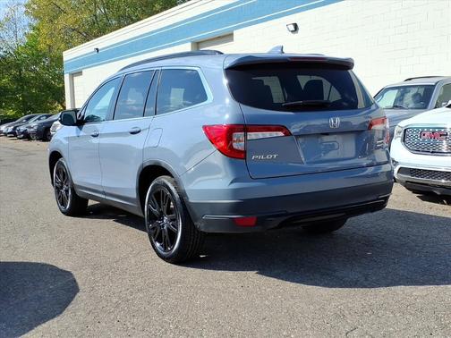 2022 Honda Pilot AWD Special Edition