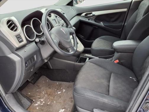 2010 Pontiac Vibe Base