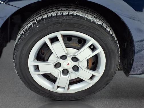 2010 Pontiac Vibe Base
