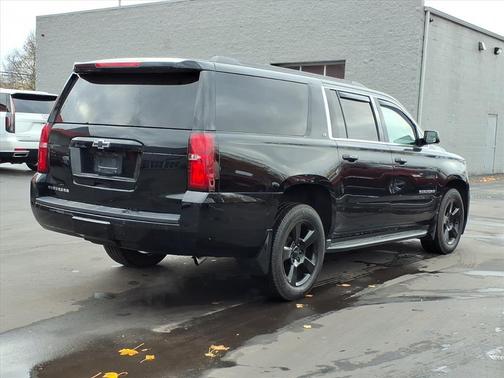 2018 Chevrolet Suburban LT