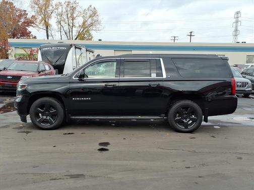 2018 Chevrolet Suburban LT