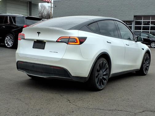 2021 Tesla Model Y Long Range Dual Motor All-Wheel Drive