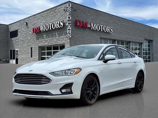 2020 Ford Fusion SE