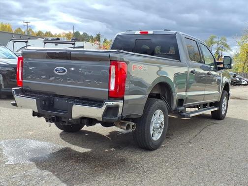 2025 Ford F-350 XLT