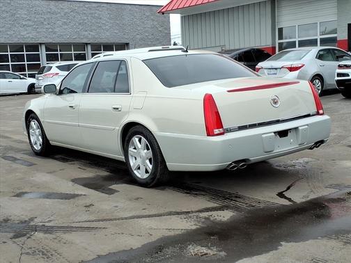2007 Cadillac DTS Luxury