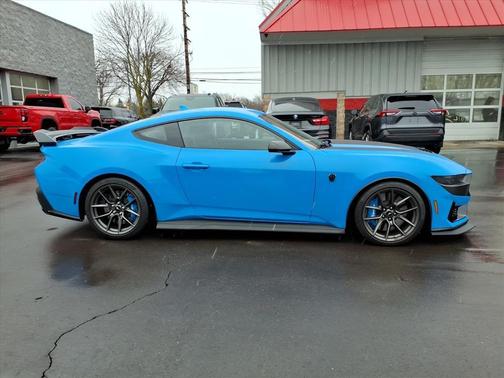 2024 Ford Mustang Dark Horse Fastback
