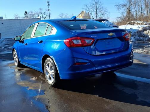 2016 Chevrolet Cruze LT Auto