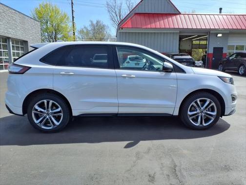 2017 Ford Edge Sport
