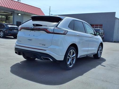 2017 Ford Edge Sport