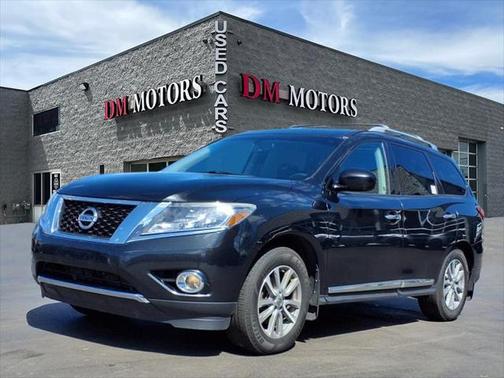 2016 Nissan Pathfinder S