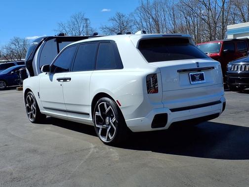 2025 Rolls-Royce Cullinan Black Badge