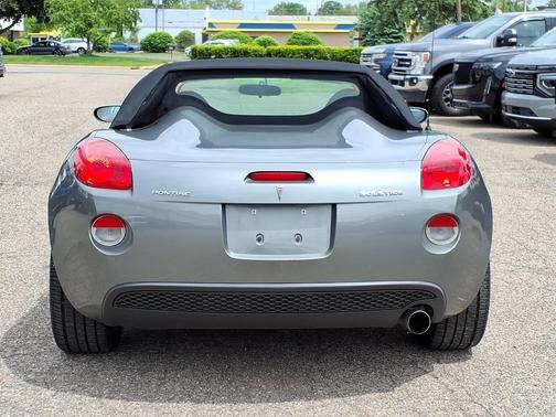 Sly (Shadow Gray Metallic) 2006 Pontiac Solstice Base