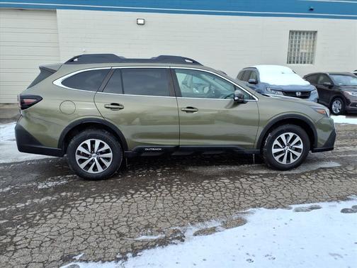 2021 Subaru Outback Premium