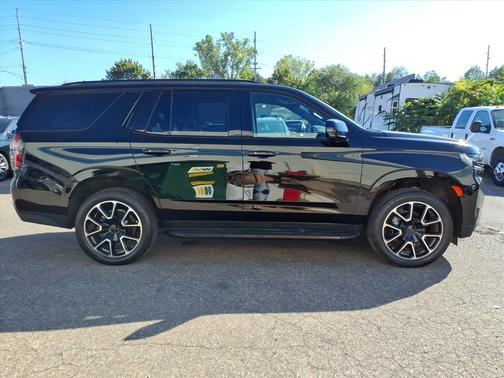 2024 Chevrolet Tahoe 4WD RST