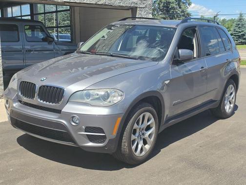 Space Gray Metallic 2012 BMW X5 xDrive35i Premium
