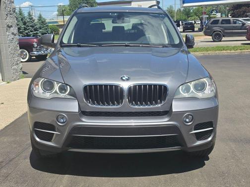 Space Gray Metallic 2012 BMW X5 xDrive35i Premium