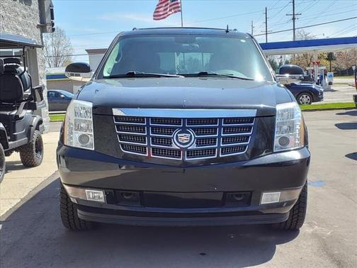 2011 Cadillac Escalade Premium