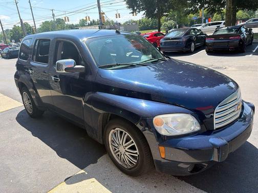 Blue 2010 Chevrolet HHR LT