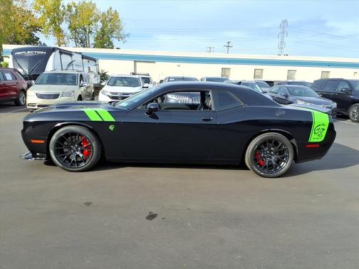 2016 Dodge Challenger SRT Hellcat