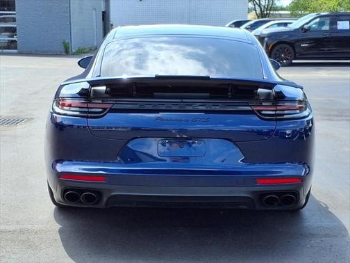 2020 Porsche Panamera GTS