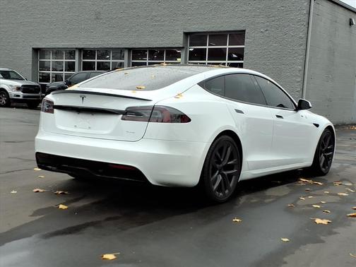 2021 Tesla Model S Plaid