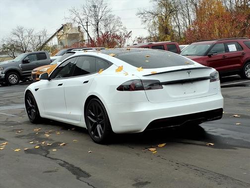 2021 Tesla Model S Plaid