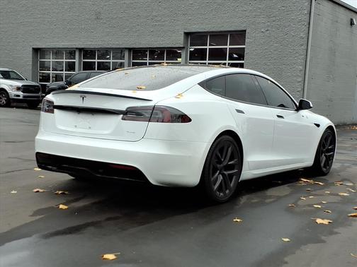 2021 Tesla Model S Plaid