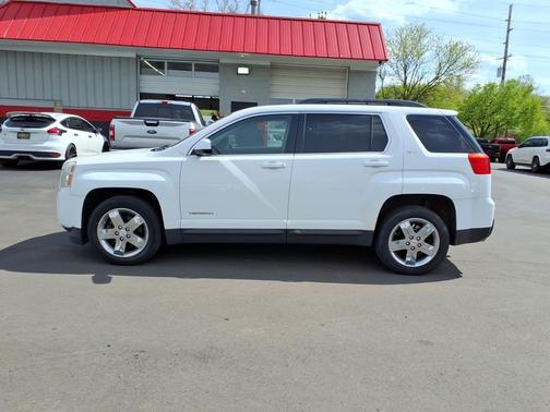 Summit White 2013 GMC Terrain SLT-1