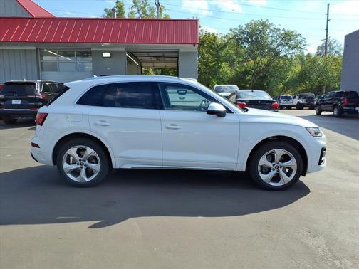 2021 Audi Q5 45 Premium Plus