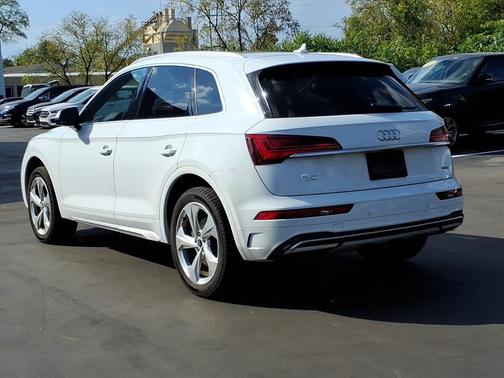 2021 Audi Q5 45 Premium Plus