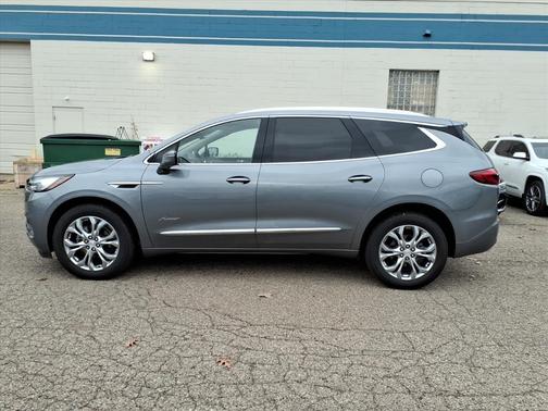 2021 Buick Enclave AWD Avenir