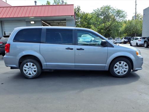 2020 Dodge Grand Caravan SE