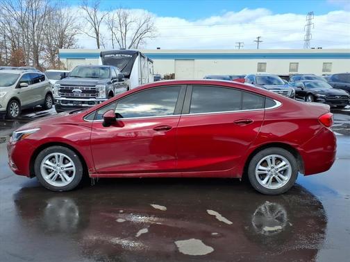 2018 Chevrolet Cruze LT