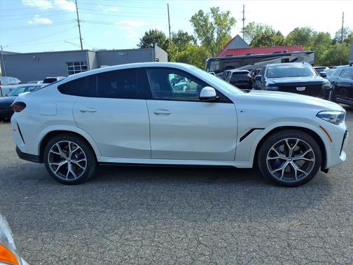 2021 BMW X6 xDrive40i