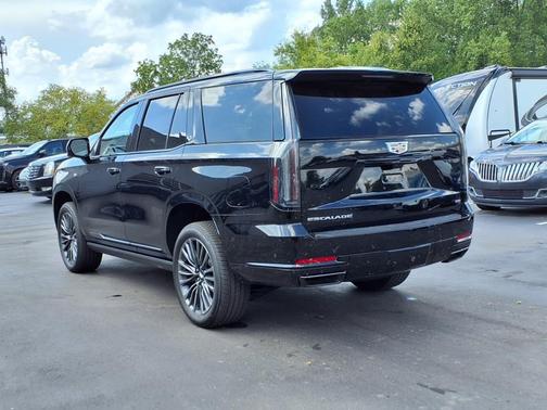 2025 Cadillac Escalade Sport Platinum