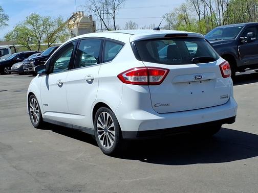 Oxford White 2018 Ford C-Max Hybrid Titanium