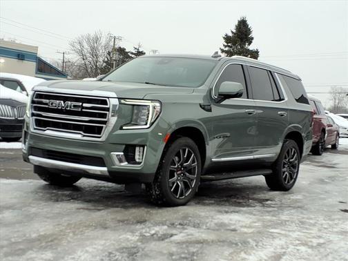 2023 GMC Yukon SLT